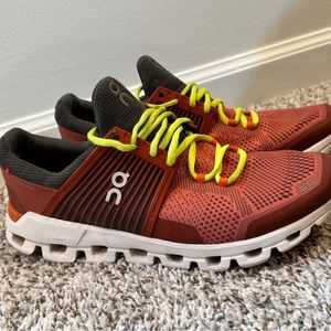 Men’s Cloud On Running Shoes (Size 10.5)